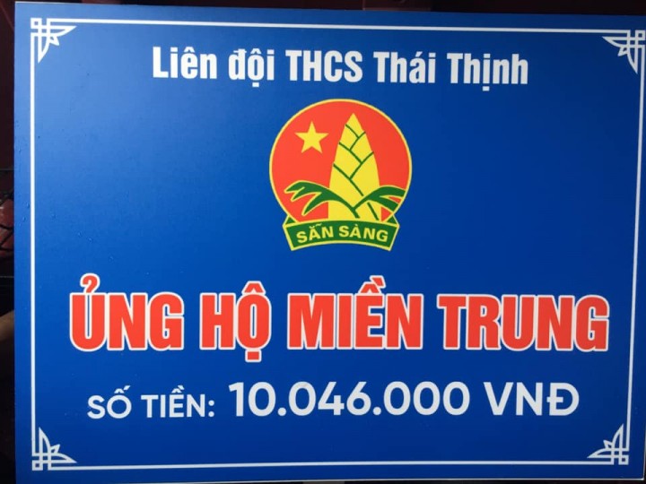 Liên đội THCS Thái Thịnh nhận bằng khen của Thành Đoàn Hà Nội