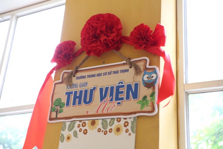 Không gian thư viện mở