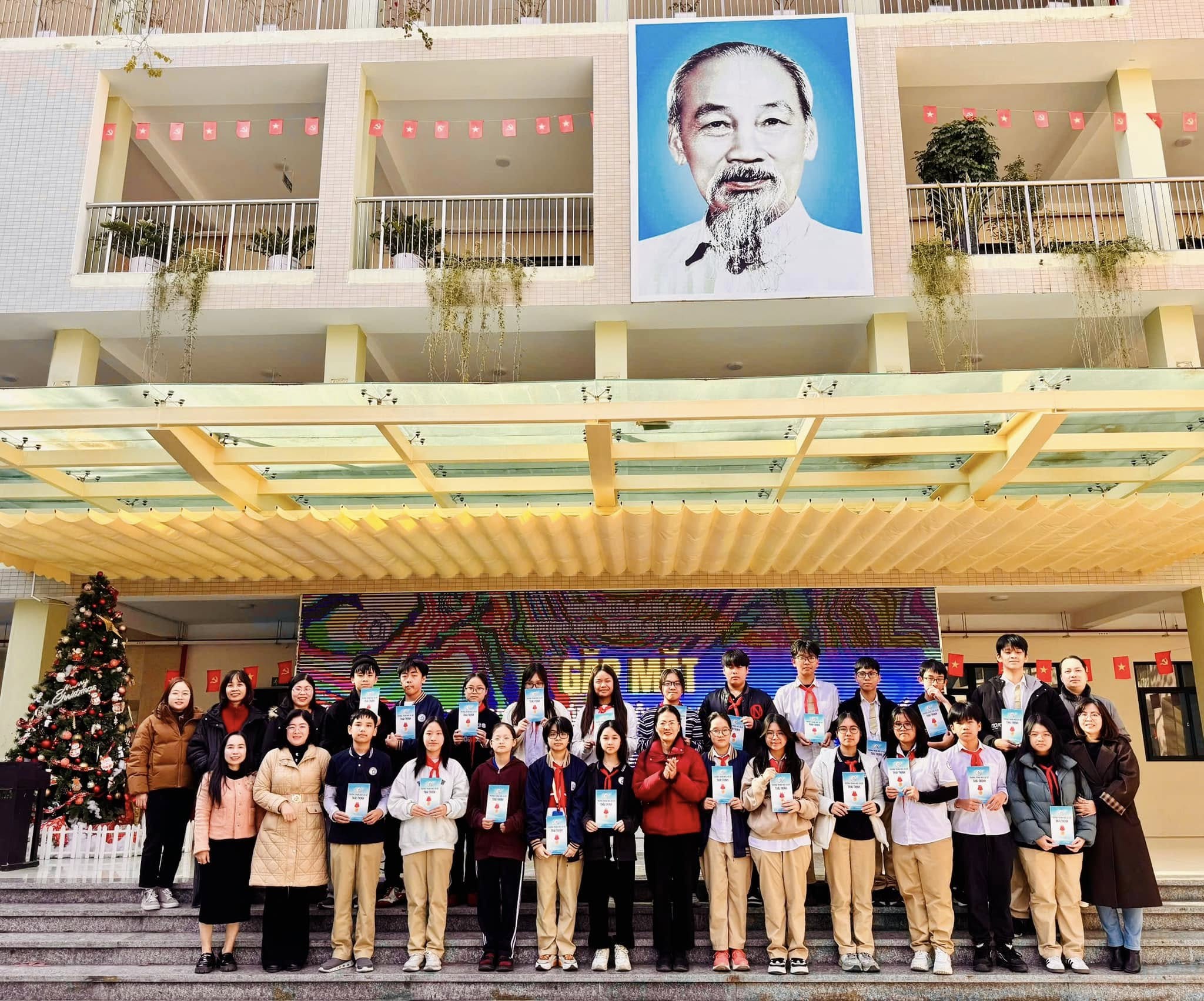 TIẾP LỬA ĐAM MÊ – VỮNG BƯỚC KỲ THI HỌC SINH GIỎI CẤP THÀNH PHỐ