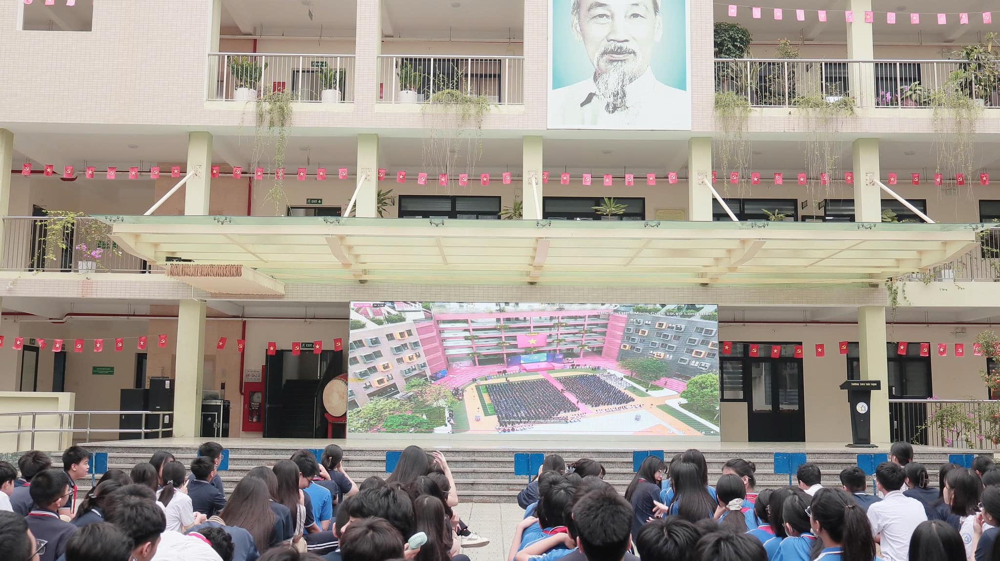 LAN TỎA “TIẾT HỌC GEN Z” – TỰ HÀO HÀ NỘI - SỐNG CHUẨN AN TOÀN