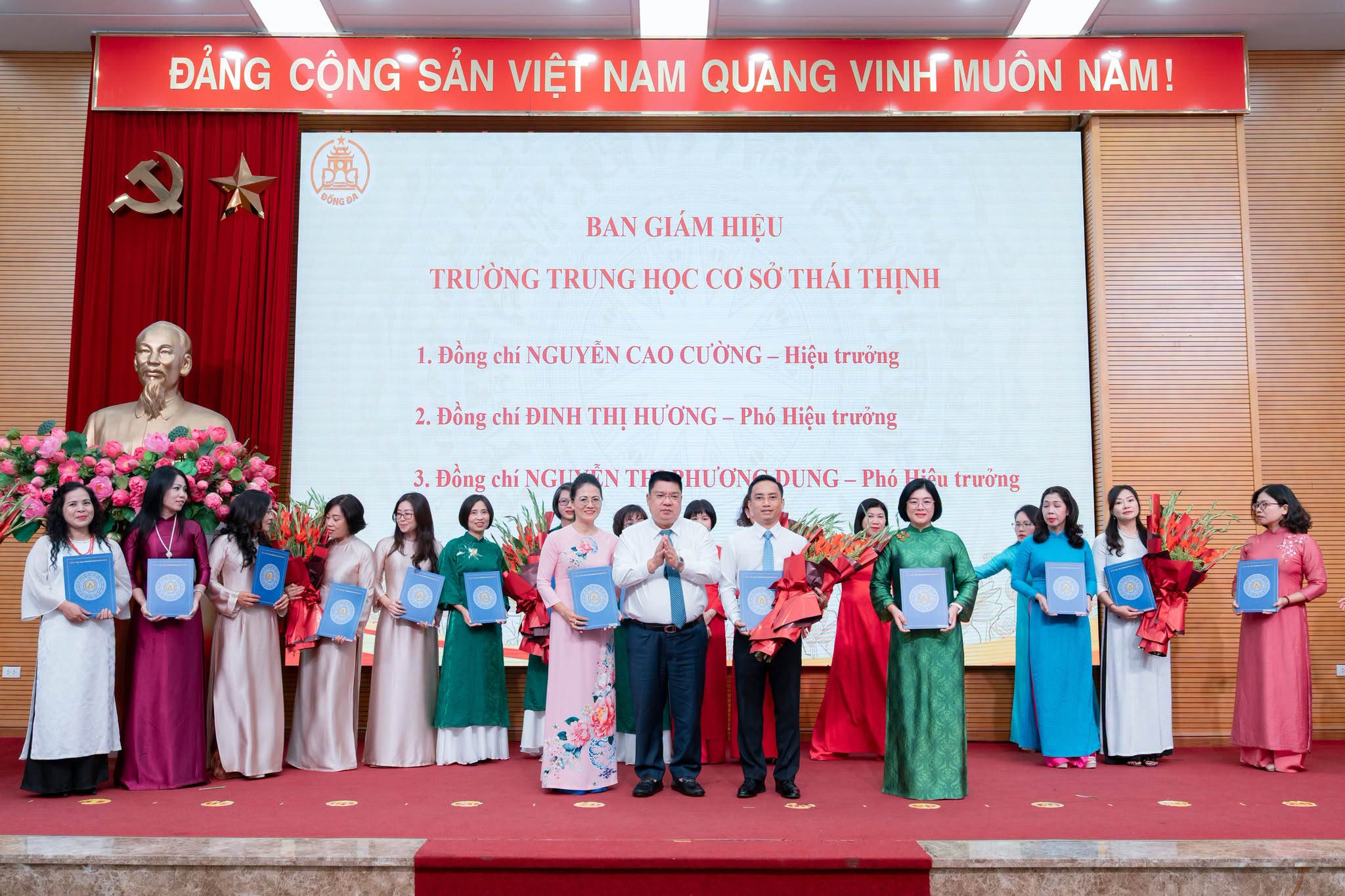 CÔNG BỐ QUYẾT ĐỊNH THÀNH LẬP TRƯỜNG THCS THÁI THỊNH – MỘT HÀNH TRÌNH MỚI, MỘT CHẶNG ĐƯỜNG MỚI